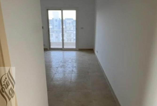 8221835 - Property Image 2