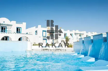 Chalet - 2 Bedrooms - 2 Bathrooms for sale in Mountain View - Ras Al Hekma - North Coast