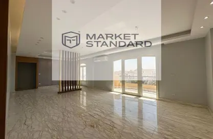 شقة - 3 غرف نوم - 2 حمامات للبيع في شارع عمر بن عبد العزيز - الحي السادس - مدينة العبور - القليوبية