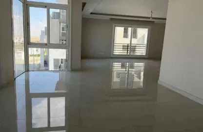 Apartment - 2 Bedrooms - 2 Bathrooms for sale in Hyde Park - 5th Settlement Compounds - The 5th Settlement - New Cairo City - Cairo