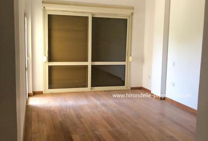 8352611 - Property Image 3