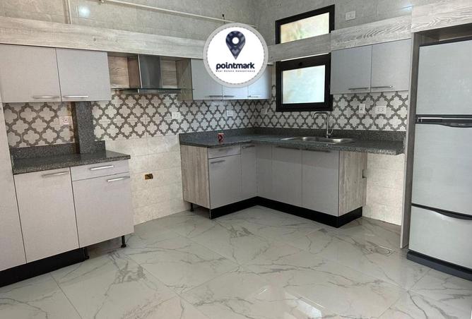 7932101 - Property Image 2