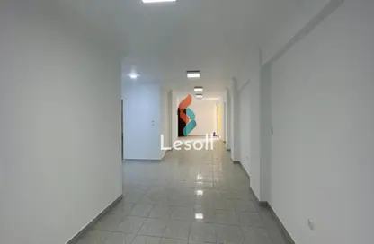 مكتب عمل جماعي - استوديو - 3 حمامات للايجار في شارع منشية البكري - منشية البكري - مصر الجديدة - القاهرة