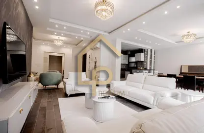شقة - 3 غرف نوم - 3 حمامات للايجار في ذا كورت ياردز - كمبوندات الشيخ زايد - الشيخ زايد - الجيزة