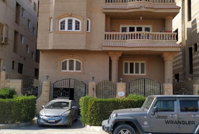 8273828 - صورة العقار 3