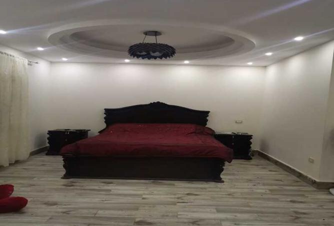 8004017 - Property Image 2