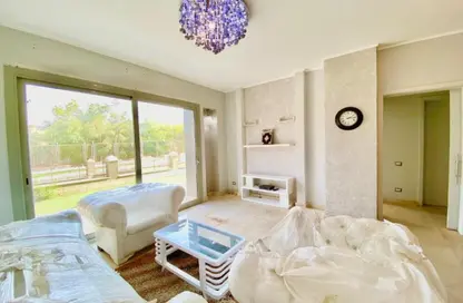 Apartment - Studio - 1 Bathroom for sale in Palm Hills Village Gate - South Investors Area - New Cairo City - Cairo