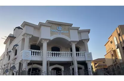 شقة - 3 غرف نوم - 3 حمامات للبيع في الحي الرابع - الشيخ زايد - الجيزة