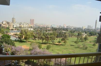 شقة - 3 غرف نوم - 3 حمامات للايجار في شارع الجزيره - الزمالك - القاهرة