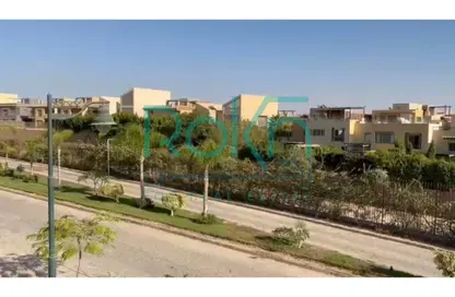 Twin House - 4 Bedrooms - 4 Bathrooms for sale in Royal Meadows - Sheikh Zayed Compounds - Sheikh Zayed City - Giza