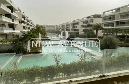 Apartment - 3 Bedrooms - 3 Bathrooms for sale in Lake View Residence - 5th Settlement Compounds - The 5th Settlement - New Cairo City - Cairo