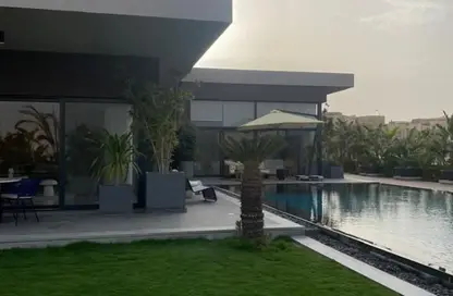 فيلا - 6 غرف نوم - 5 حمامات للبيع في سوان ليك غرب - كمبوندات 6 أكتوبر - مدينة 6 أكتوبر - الجيزة