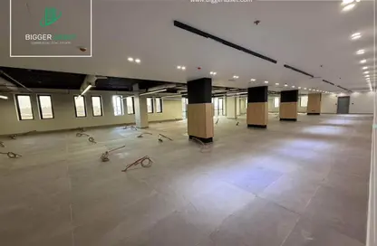 Office Space - Studio - 6 Bathrooms for rent in Rock Gold Mall - 5th Settlement Compounds - The 5th Settlement - New Cairo City - Cairo