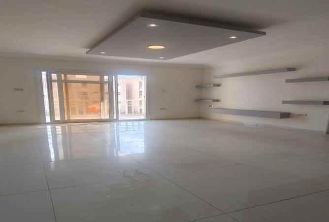 8178471 - Property Image 3