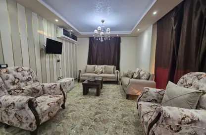 شقة - 3 غرف نوم - 1 حمام للايجار في شارع عباس العقاد - المنطقة الأولى - مدينة نصر - القاهرة