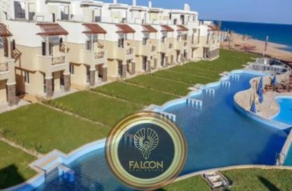 Chalet - 2 Bedrooms - 2 Bathrooms for sale in Blue Blue - Al Ain Al Sokhna - Suez
