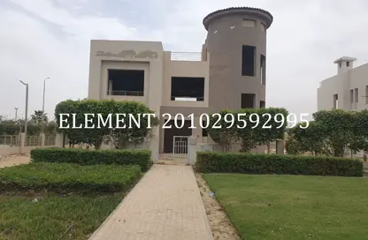 Villa - 5 Bedrooms - 4 Bathrooms for sale in Palm Hills WoodVille - Al Wahat Road - 6 October City - Giza