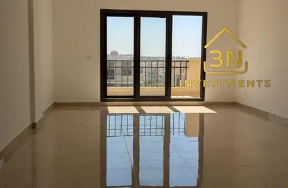 شقة - 2 غرف نوم - 2 حمامات للايجار في مون ريزيدنس - فيفث سكوير - التجمع الخامس - مدينة القاهرة الجديدة - القاهرة