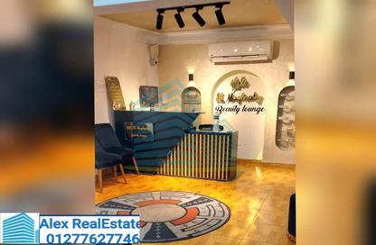Office Space - Studio - 1 Bathroom for rent in Al Ghardaqah St. - San Stefano - Hay Sharq - Alexandria