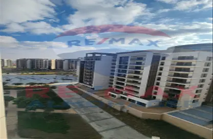 Penthouse - 4 Bedrooms - 4 Bathrooms for sale in Zed Towers - Sheikh Zayed Compounds - Sheikh Zayed City - Giza