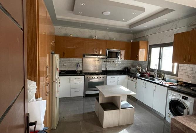 8342440 - Property Image 2