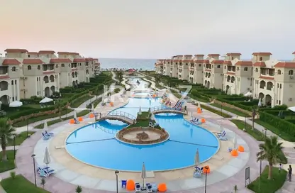 Chalet - 2 Bedrooms - 1 Bathroom for sale in Lasirena Resort - Al Ain Al Sokhna - Suez Chalet - 2 Bedrooms - 1 Bathroom for sale in Lasirena Resort - Al Ain Al Sokhna - Suez