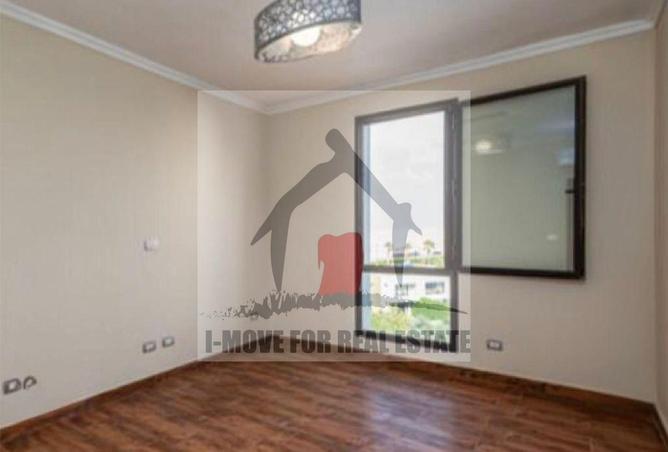 8245883 - Property Image 3