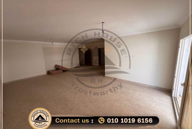 8297611 - Property Image 2