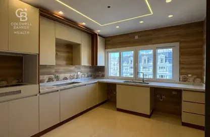 أي فيلا - 4 غرف نوم - 3 حمامات للبيع في ماونتن فيو هايد بارك - كمبوندات التجمع الخامس - التجمع الخامس - مدينة القاهرة الجديدة - القاهرة