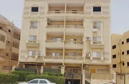 Apartment - 2 Bedrooms - 1 Bathroom for sale in Shorouk City - Cairo