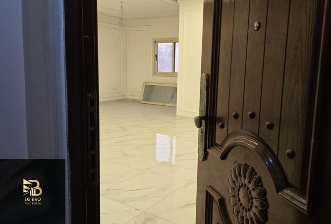 8335389 - Property Main Image