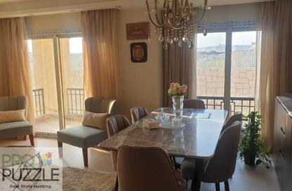 Apartment - 3 Bedrooms - 2 Bathrooms for sale in Stone Residence - 5th Settlement Compounds - The 5th Settlement - New Cairo City - Cairo