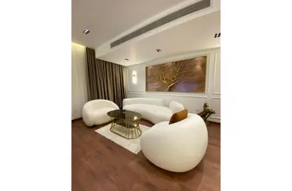 فيلا - 5 غرف نوم - 5 حمامات للايجار في ليك فيو - كمبوندات التجمع الخامس - التجمع الخامس - مدينة القاهرة الجديدة - القاهرة