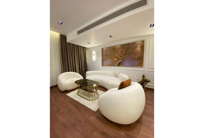 8212032 - Property Image 2