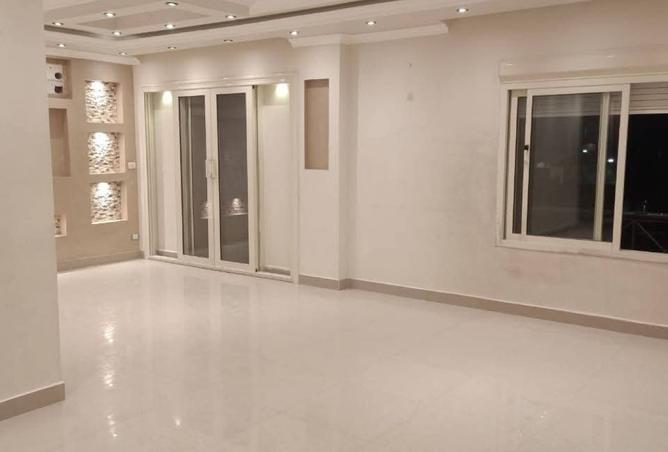 8233803 - الصورة الرئيسية للعقار