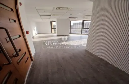 Office Space - Studio - 1 Bathroom for rent in Mivida - 5th Settlement Compounds - The 5th Settlement - New Cairo City - Cairo