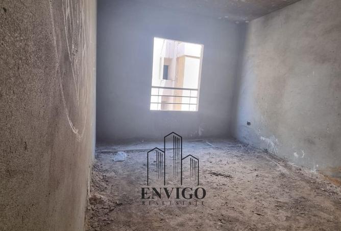 8081004 - Property Image 3