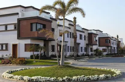 Townhouse - 3 Bedrooms - 3 Bathrooms for sale in Azzar - 5th Settlement Compounds - The 5th Settlement - New Cairo City - Cairo