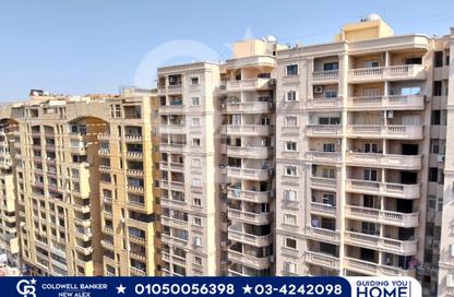 Apartment - 5 Bedrooms - 5 Bathrooms for sale in Smouha - Hay Sharq - Alexandria