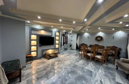 Apartment - 3 Bedrooms - 3 Bathrooms for sale in Nawal St. - Al Agouza - Giza