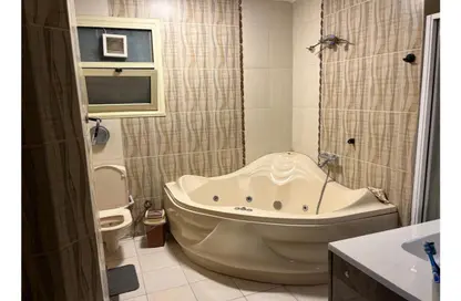 Apartment - 3 Bedrooms - 1 Bathroom for rent in Othman Ibn Affan St. - El Ismailia Square - Heliopolis - Masr El Gedida - Cairo