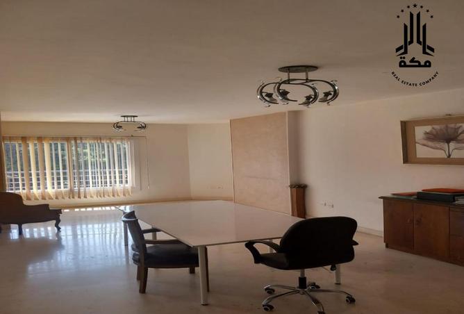 8421416 - Property Image 2