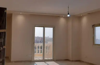 Apartment - 3 Bedrooms - 2 Bathrooms for rent in Beram Al Tunsi St. - Al Narges 1 - Al Narges - New Cairo City - Cairo