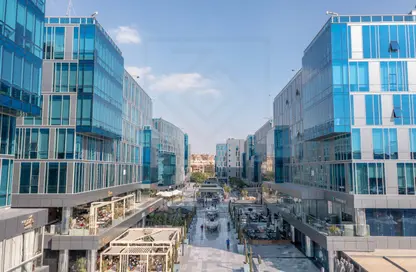 Clinic - Studio - 2 Bathrooms for sale in Capital Business Park - 26th of July Corridor - Sheikh Zayed City - Giza