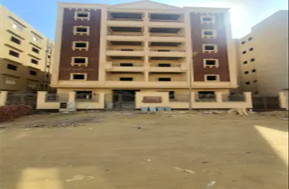 Apartment - 3 Bedrooms - 2 Bathrooms for sale in South Lotus - El Lotus - New Cairo City - Cairo