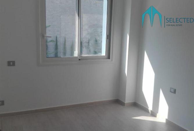 8034391 - Property Image 3