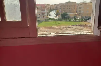 Apartment - 3 Bedrooms - 2 Bathrooms for sale in Street 10 - 11th District - Sheikh Zayed City - Giza