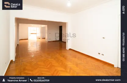 Apartment - 3 Bedrooms - 2 Bathrooms for sale in Laurent - Hay Sharq - Alexandria