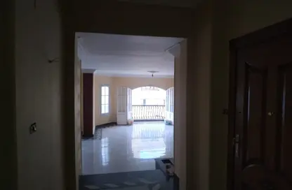 Apartment - 5 Bedrooms - 3 Bathrooms for rent in Abou Dawoud Al Zahery St. - 6th Zone - Nasr City - Cairo Apartment - 5 Bedrooms - 3 Bathrooms for rent in Abou Dawoud Al Zahery St. - 6th Zone - Nasr City - Cairo