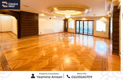 Apartment - 3 Bedrooms - 2 Bathrooms for sale in Laurent - Hay Sharq - Alexandria